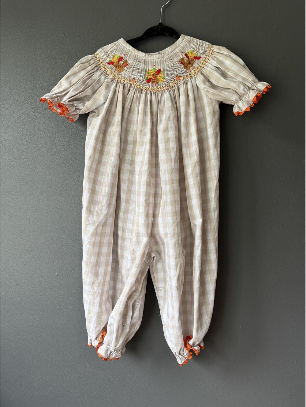 Stitchy Fish Toddler Girls Smocked Gingham Romper 2T Cream Beige Floral Puff S/S